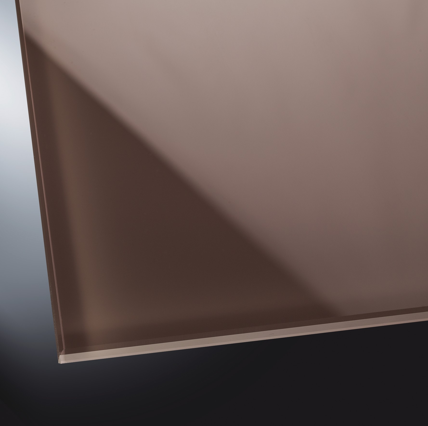 ESG lackiertes Glas glänzend | Natural Brown 7013